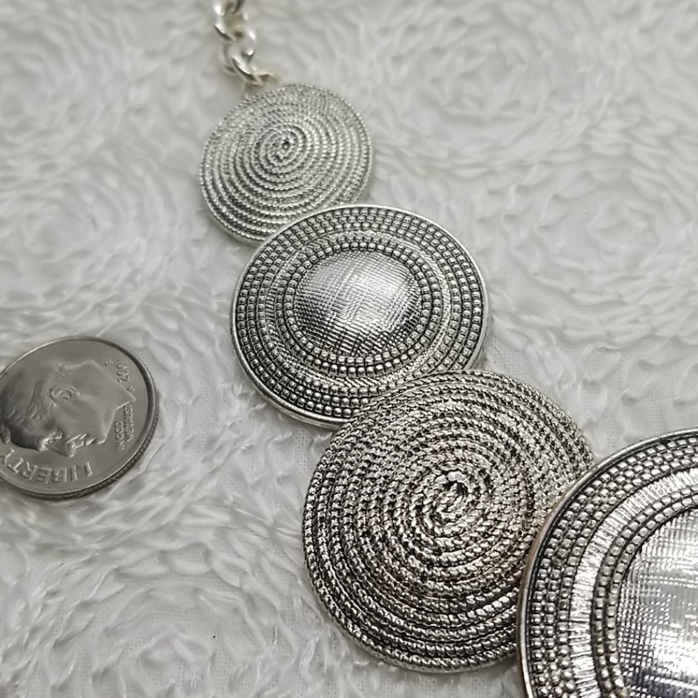 COPY - Dana Buchman Circle Bib Silver Necklace Earring - Picture 4 of 10